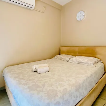 Apartamento Elegant In The Center Of City. *